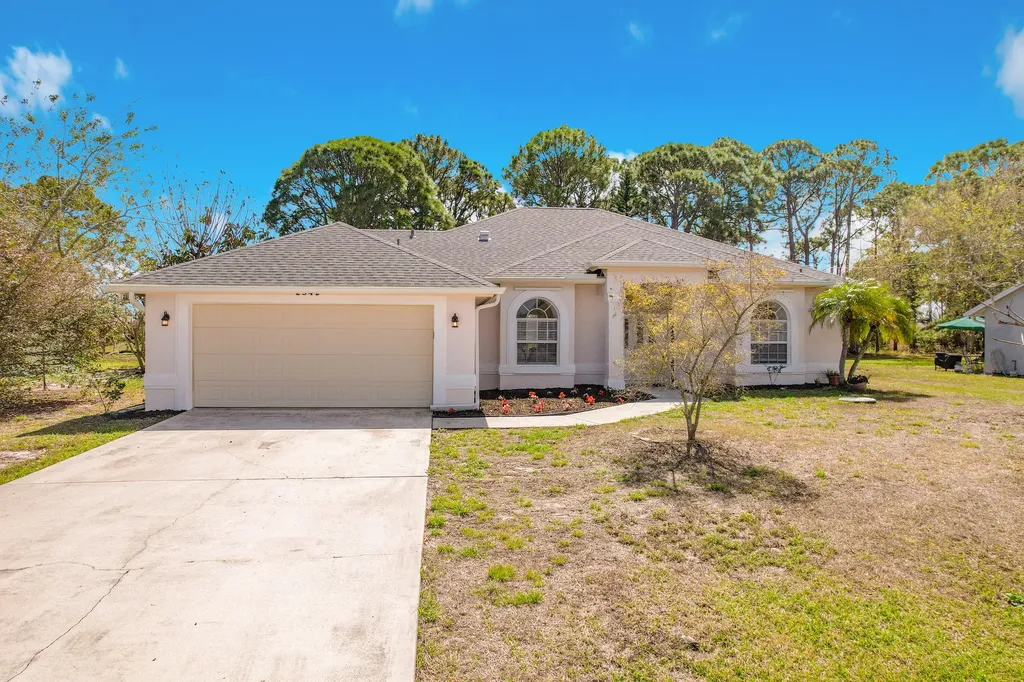 2342 SE Grand Drive Port St Lucie FL 34952