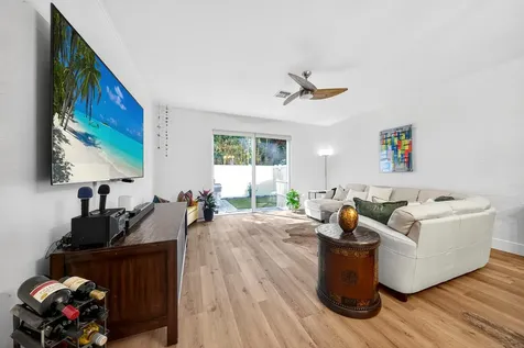 1942 NE 32nd Street Lighthouse Point FL 33064