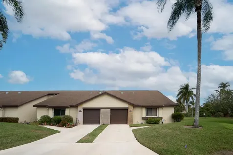 108 Village Walk Drive Royal Palm Beach FL 33411