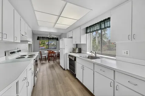 108 Village Walk Drive Royal Palm Beach FL 33411