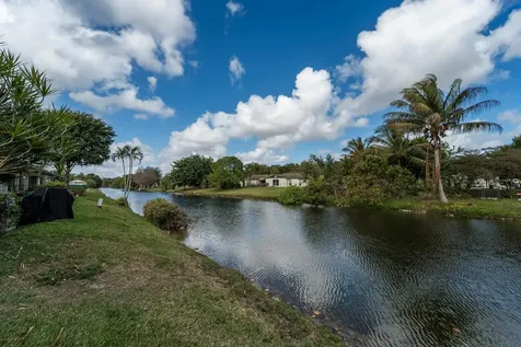 108 Village Walk Drive Royal Palm Beach FL 33411