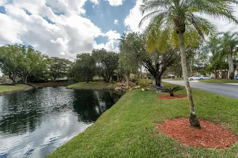 108 Village Walk Drive Royal Palm Beach FL 33411