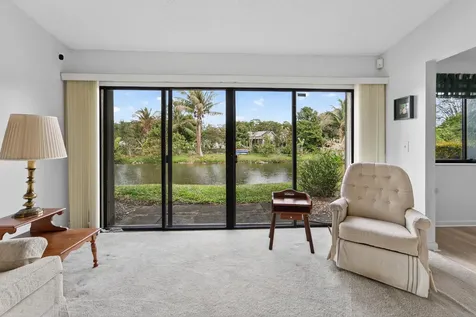 108 Village Walk Drive Royal Palm Beach FL 33411