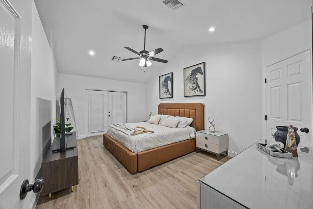 2400 Seaford Drive Wellington FL 33414