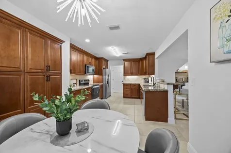 2400 Seaford Drive Wellington FL 33414