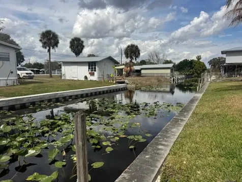 1065 Echo Avenue Moore Haven FL 33471