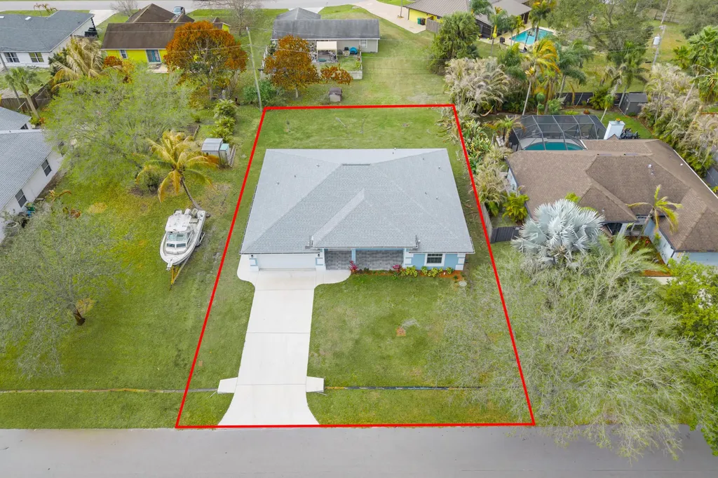 1238 SW Milan Lane Port St Lucie FL 34953