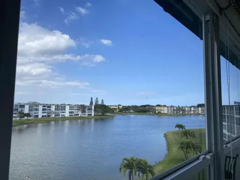 4048 Exeter C Boca Raton FL 33434