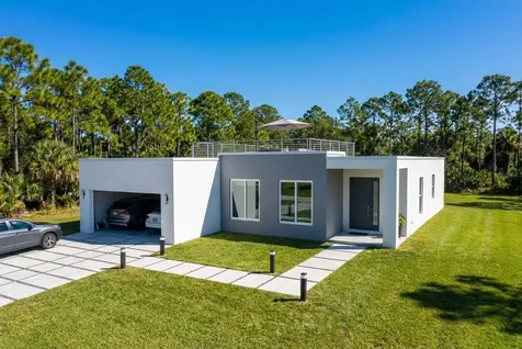 917 Sterling Street E Lehigh Acres FL 33974