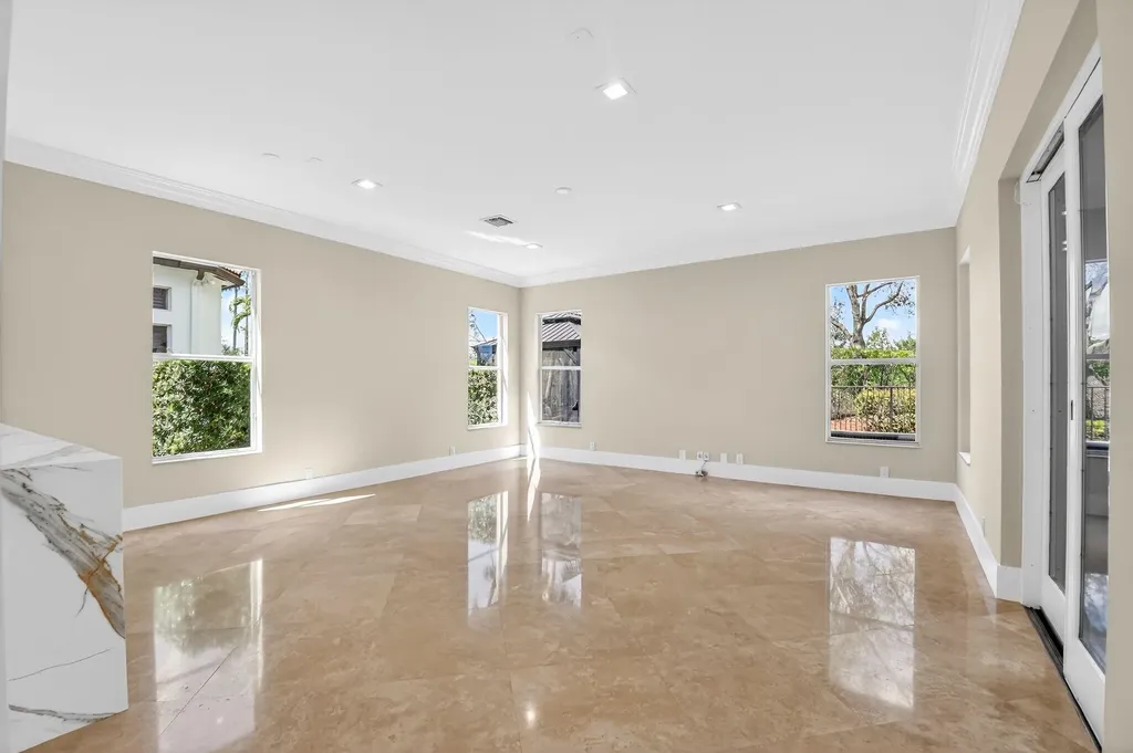 8680 Cobblestone Point Circle Boynton Beach FL 33472