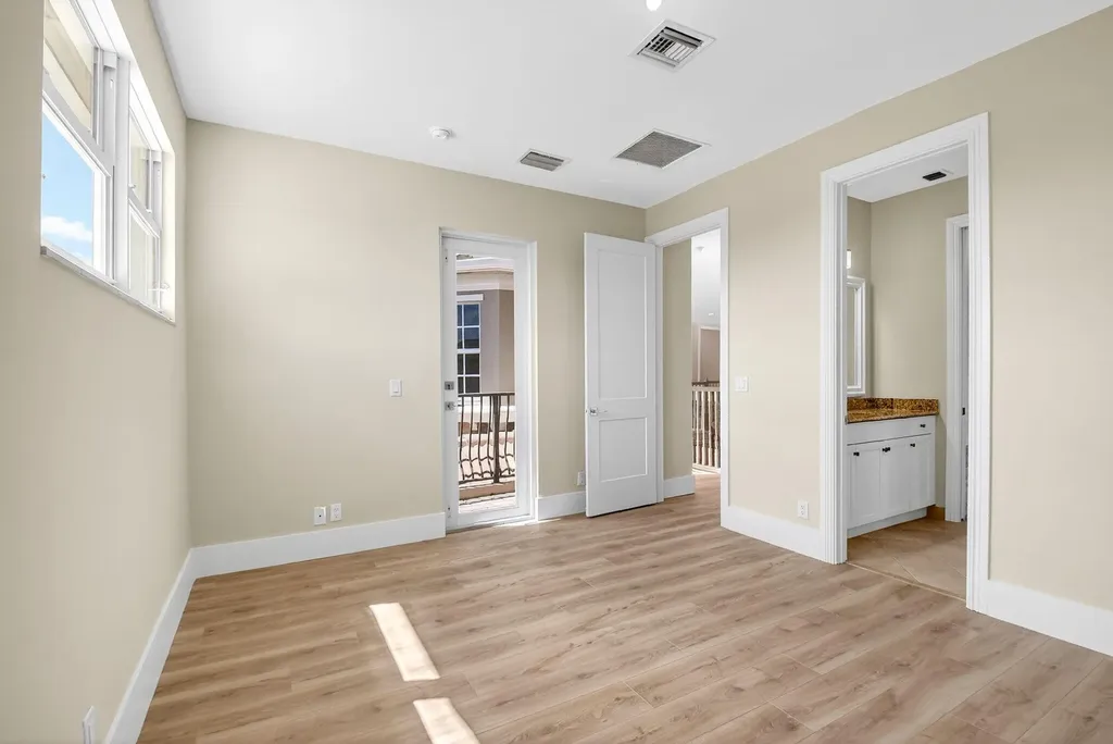 8680 Cobblestone Point Circle Boynton Beach FL 33472