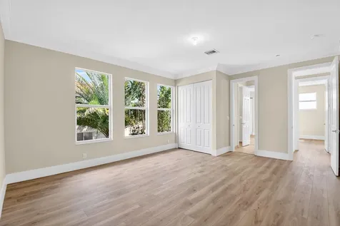 8680 Cobblestone Point Circle Boynton Beach FL 33472