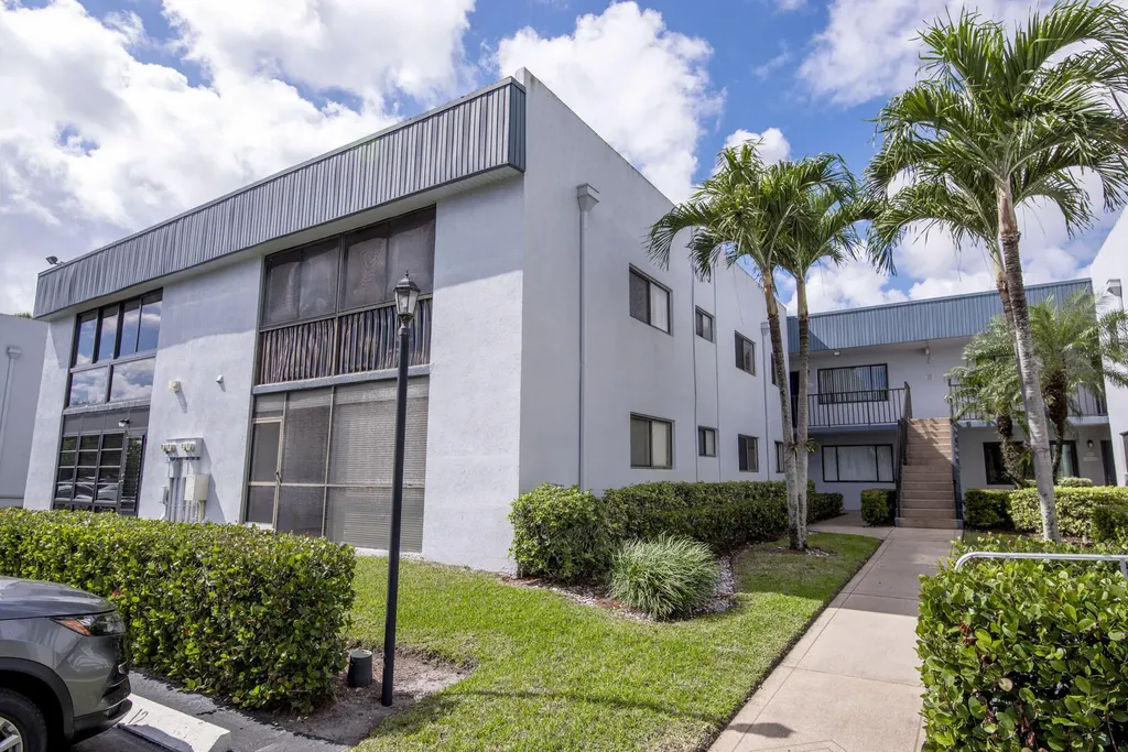 15108 Ashland Drive Delray Beach FL 33484