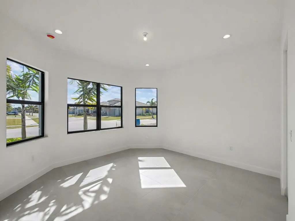 12476 SW Pink Playa Parkway Port St Lucie FL 34987