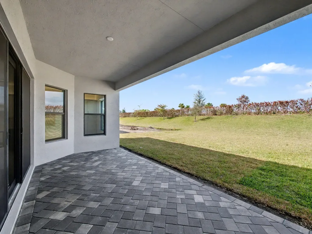 12476 SW Pink Playa Parkway Port St Lucie FL 34987