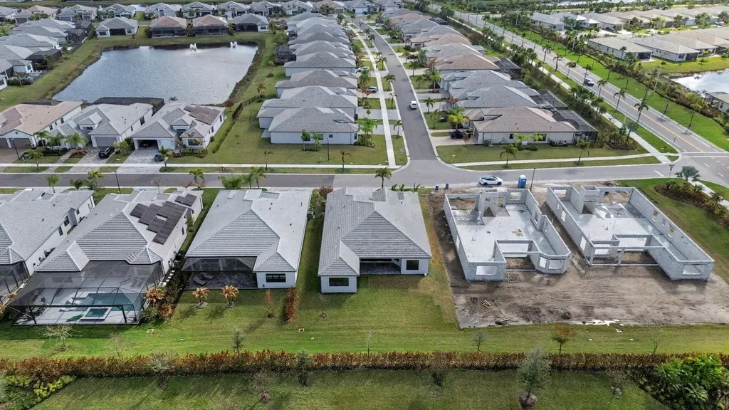 12476 SW Pink Playa Parkway Port St Lucie FL 34987
