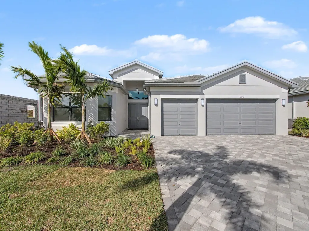 12476 SW Pink Playa Parkway Port St Lucie FL 34987