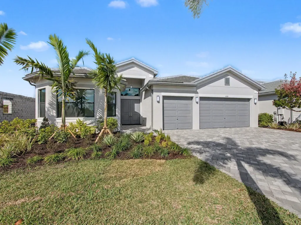 12476 SW Pink Playa Parkway Port St Lucie FL 34987
