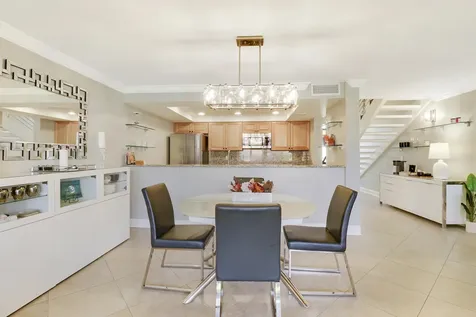 204 Old Meadow Way Palm Beach Gardens FL 33418