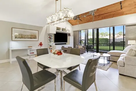 204 Old Meadow Way Palm Beach Gardens FL 33418