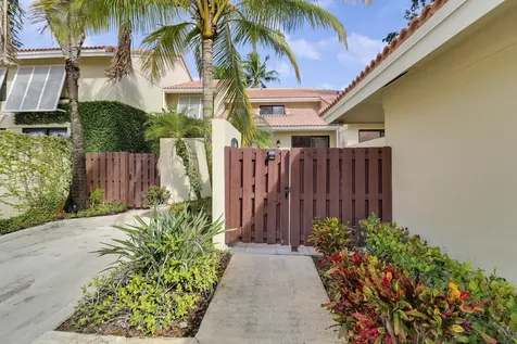 204 Old Meadow Way Palm Beach Gardens FL 33418