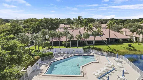 204 Old Meadow Way Palm Beach Gardens FL 33418