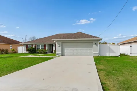 1862 SW Monterrey Lane Port St Lucie FL 34953