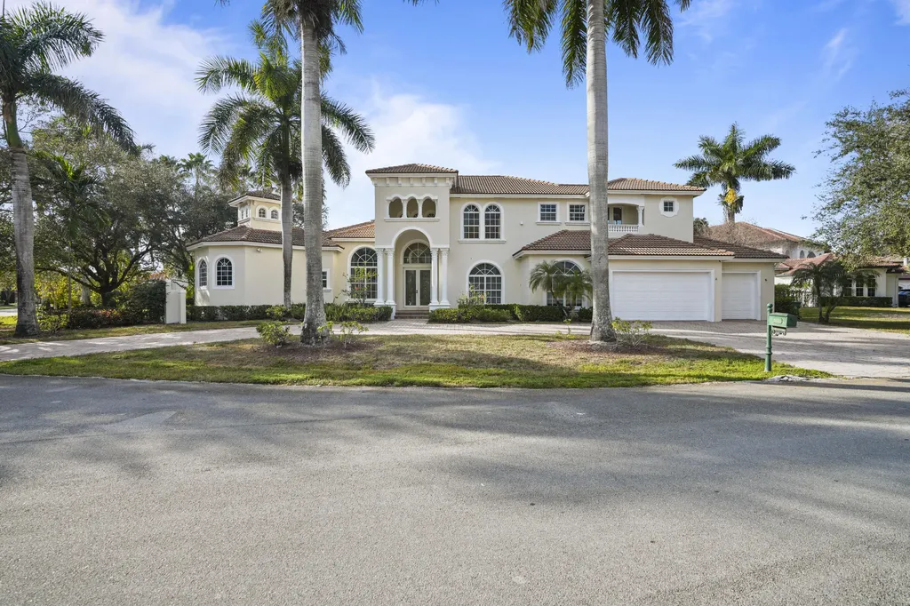 3201 E Stonebrook Circle Davie FL 33330