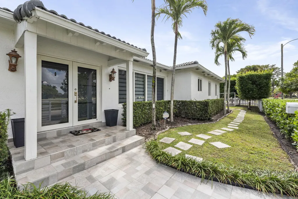 409 N 14th Avenue Hollywood FL 33020