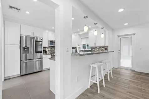 409 N 14th Avenue Hollywood FL 33020