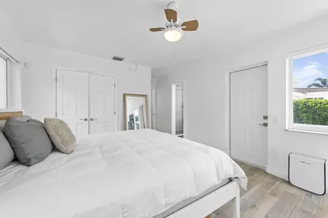409 N 14th Avenue Hollywood FL 33020
