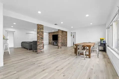 409 N 14th Avenue Hollywood FL 33020