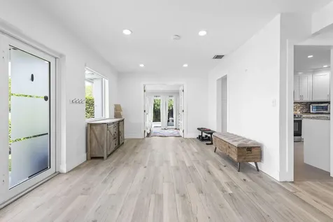 409 N 14th Avenue Hollywood FL 33020