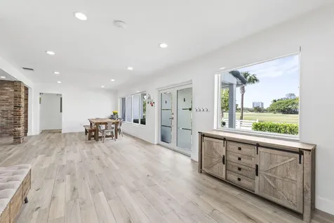 409 N 14th Avenue Hollywood FL 33020