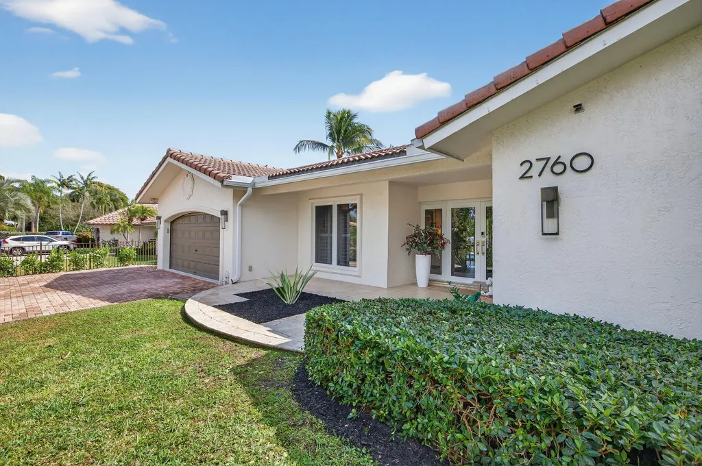 2760 NE 55th Street Fort Lauderdale FL 33308