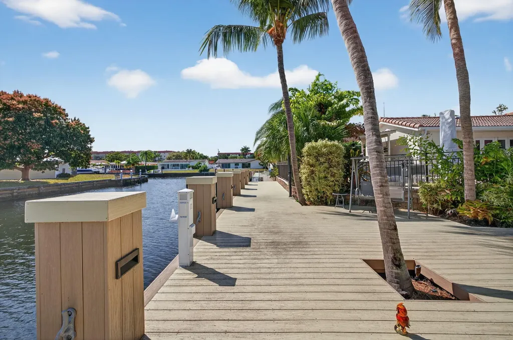 2760 NE 55th Street Fort Lauderdale FL 33308