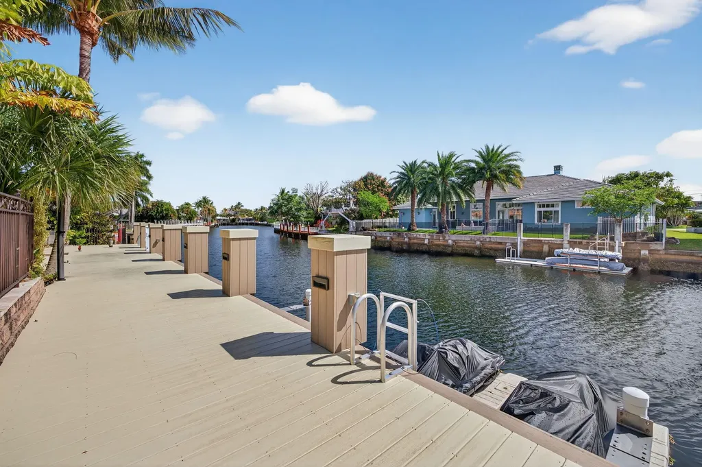 2760 NE 55th Street Fort Lauderdale FL 33308