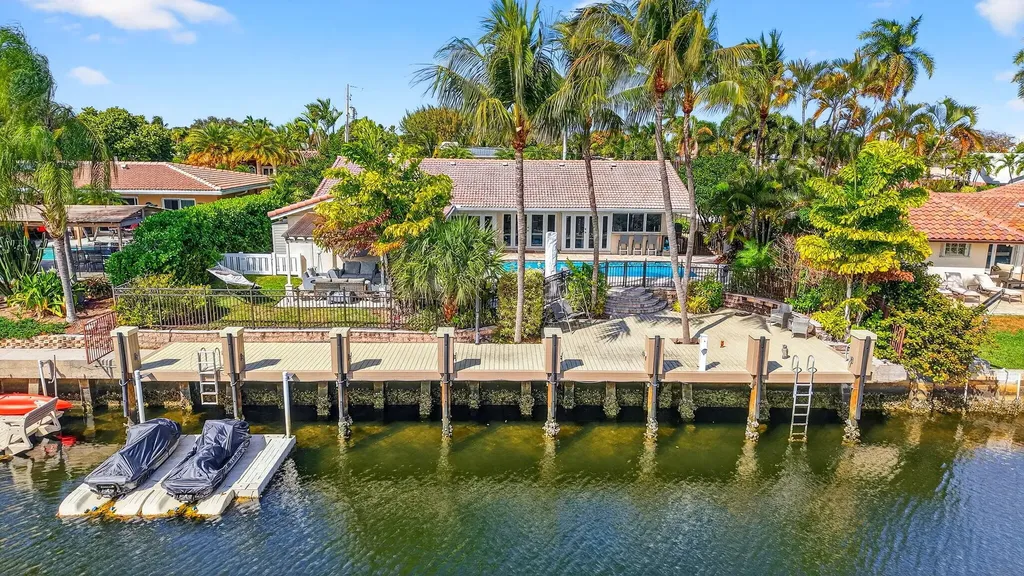 2760 NE 55th Street Fort Lauderdale FL 33308