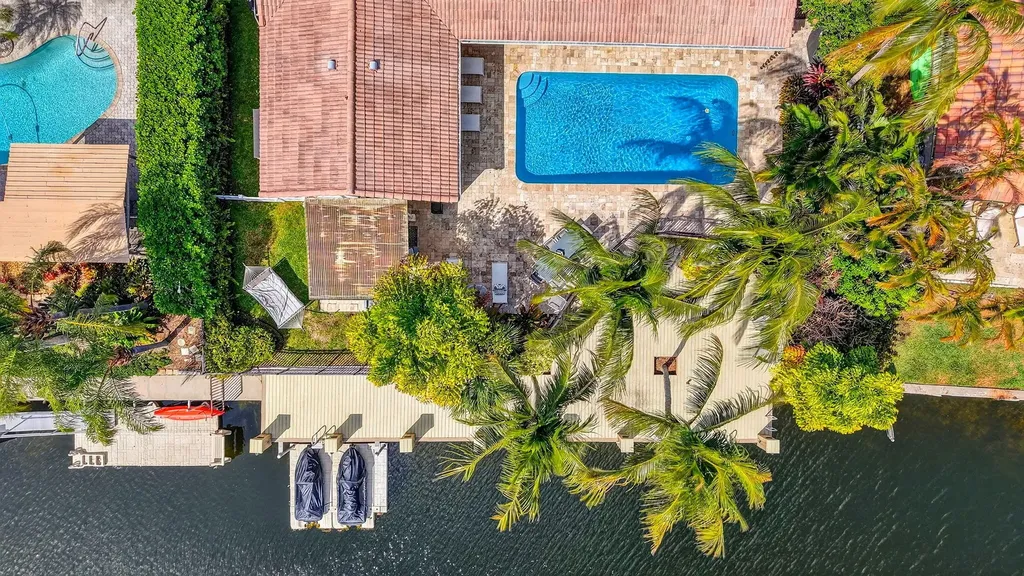 2760 NE 55th Street Fort Lauderdale FL 33308