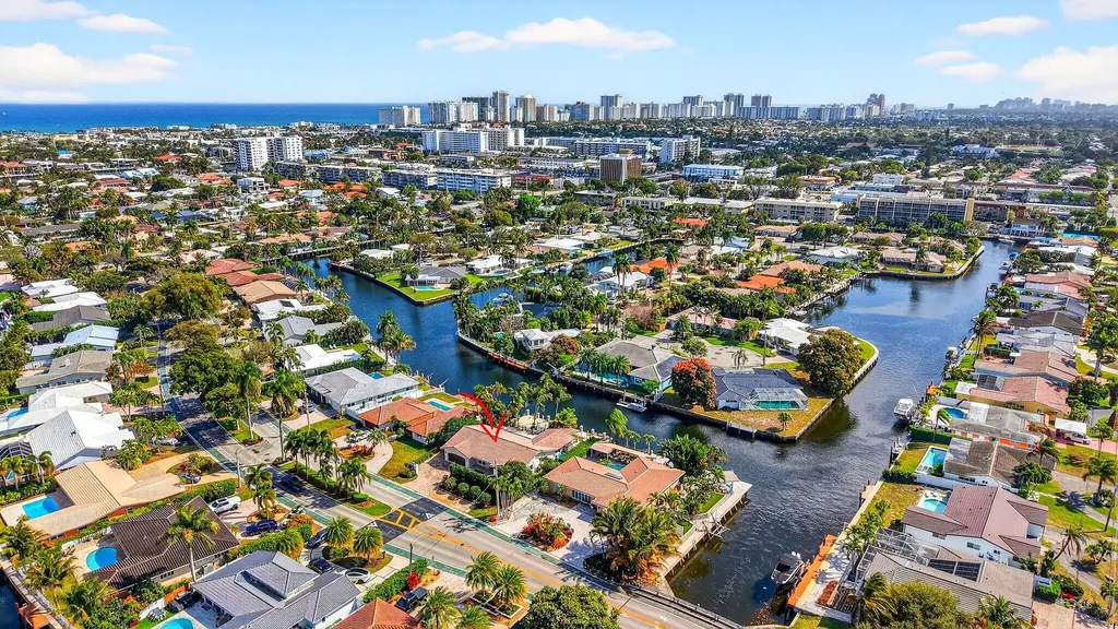 2760 NE 55th Street Fort Lauderdale FL 33308