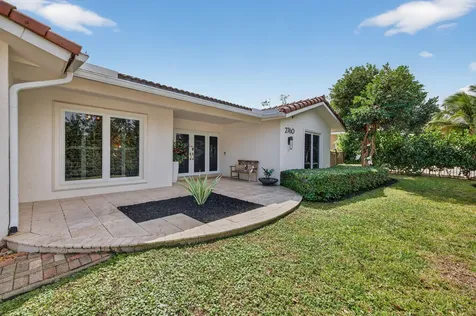 2760 NE 55th Street Fort Lauderdale FL 33308