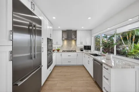 2760 NE 55th Street Fort Lauderdale FL 33308
