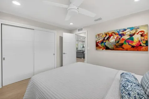 2760 NE 55th Street Fort Lauderdale FL 33308