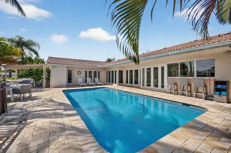 2760 NE 55th Street Fort Lauderdale FL 33308