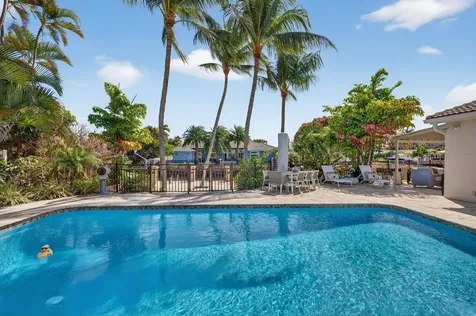 2760 NE 55th Street Fort Lauderdale FL 33308