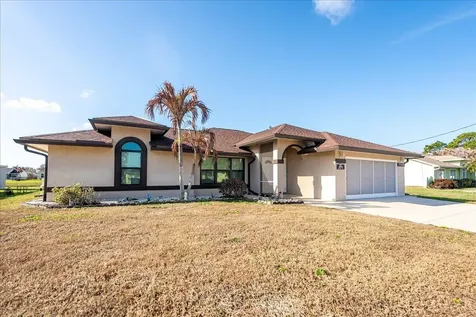 4964 NW Foxworth Avenue Port St Lucie FL 34983