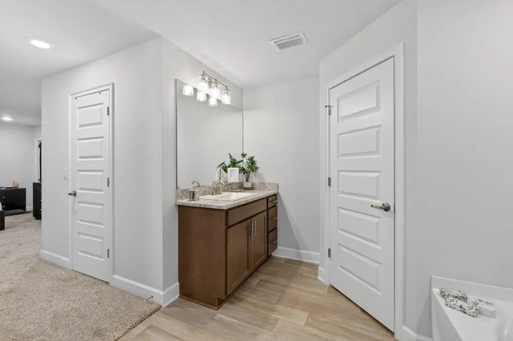 5462 NW Scepter Drive Port St Lucie FL 34983