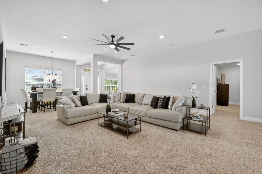 5462 NW Scepter Drive Port St Lucie FL 34983