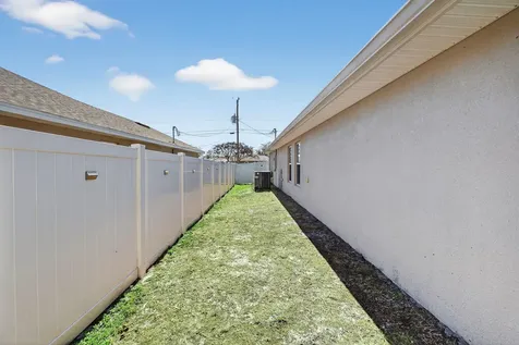 5462 NW Scepter Drive Port St Lucie FL 34983