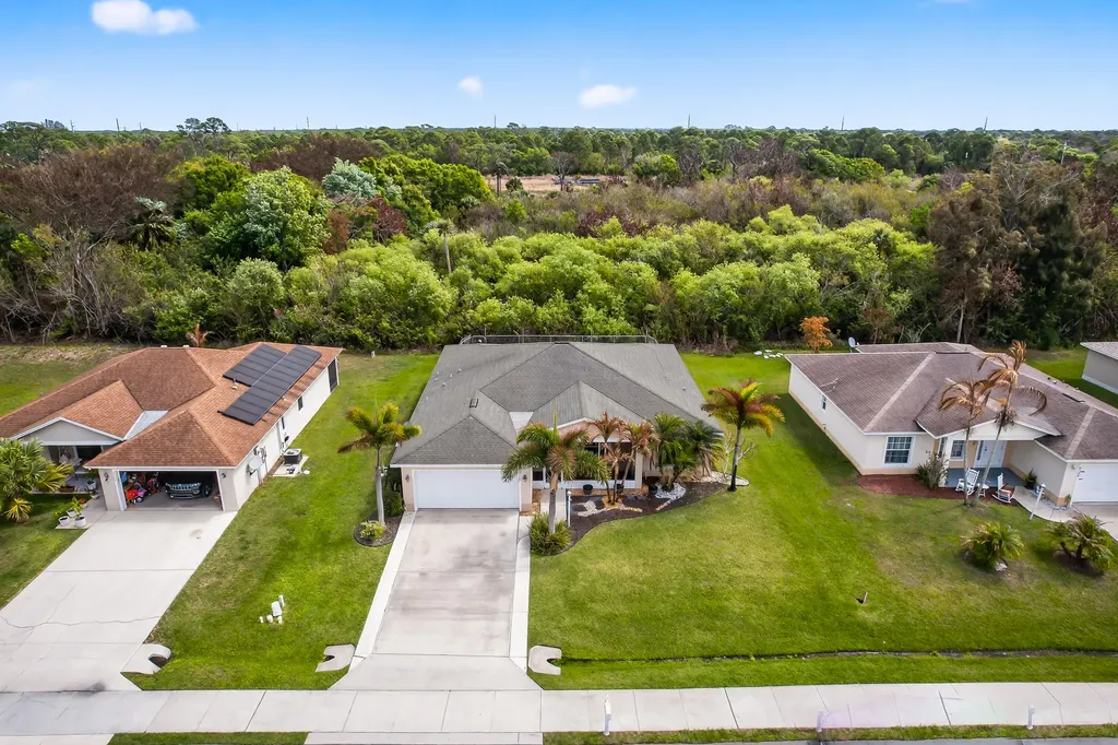 6504 Las Palmas Way Port St Lucie FL 34952